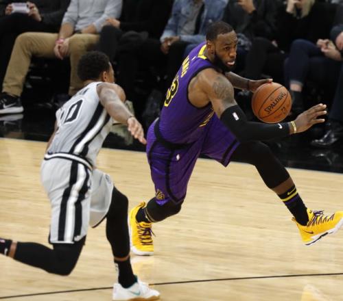 拉什福德,齐尔克泽各,进两球,赢彩网,彩票预测,彩票平台,在线投注,高频彩票