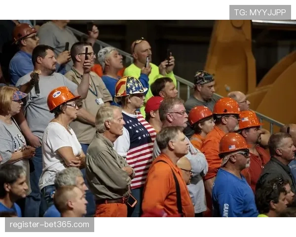 瓜迪奥拉赞,澳波,非传统后卫,赢彩网,彩票预测,彩票平台,在线投注,高频彩票