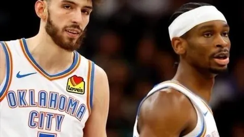 国足迎战澳队需智勇兼备战术应对